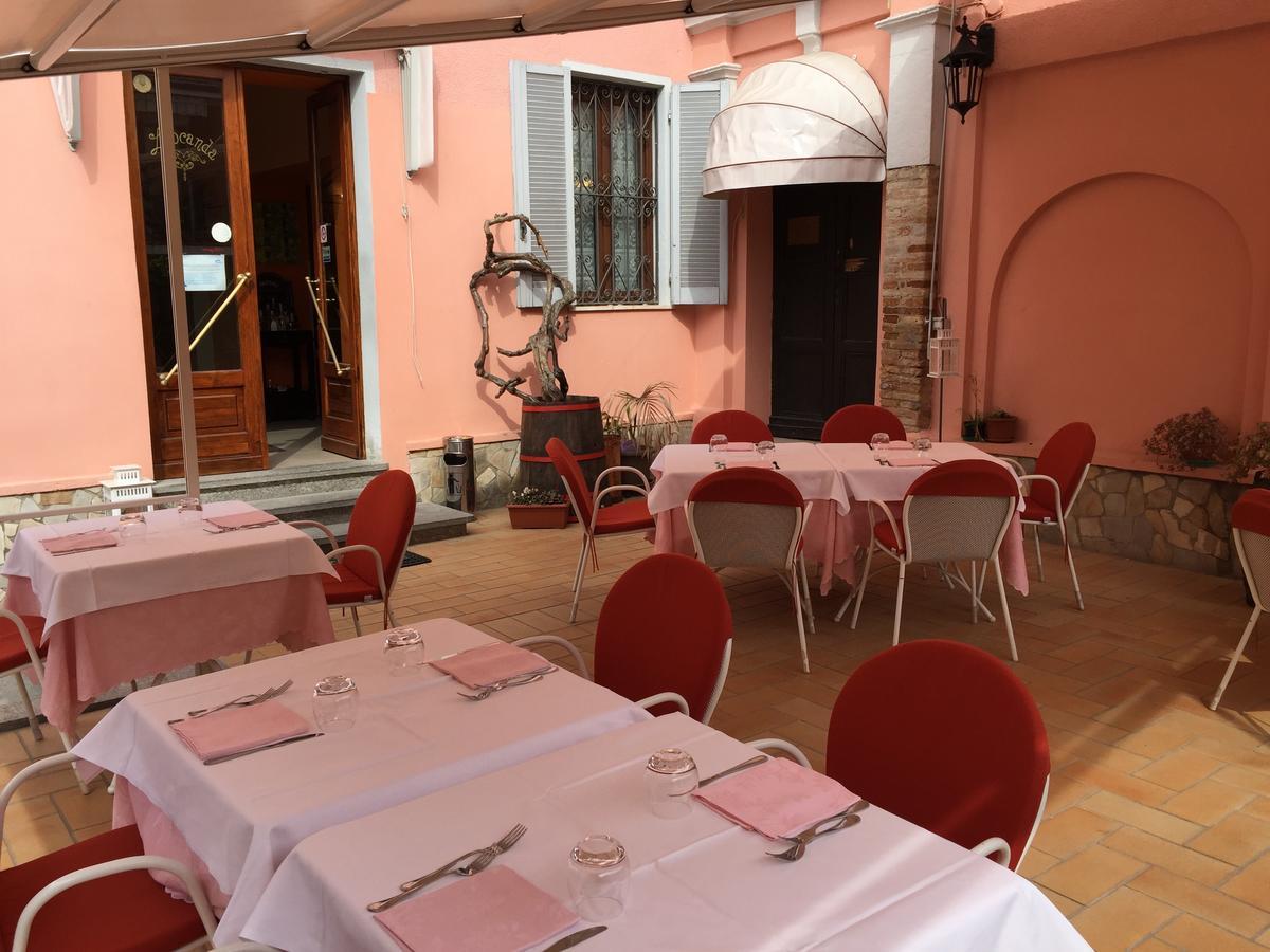 Il Duca Bianco Calosso Exterior foto