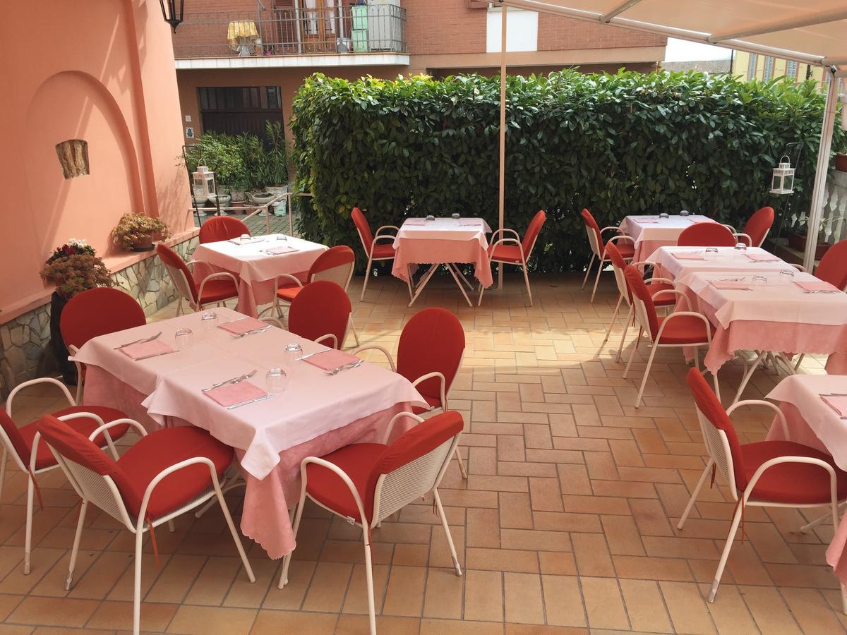Il Duca Bianco Calosso Exterior foto